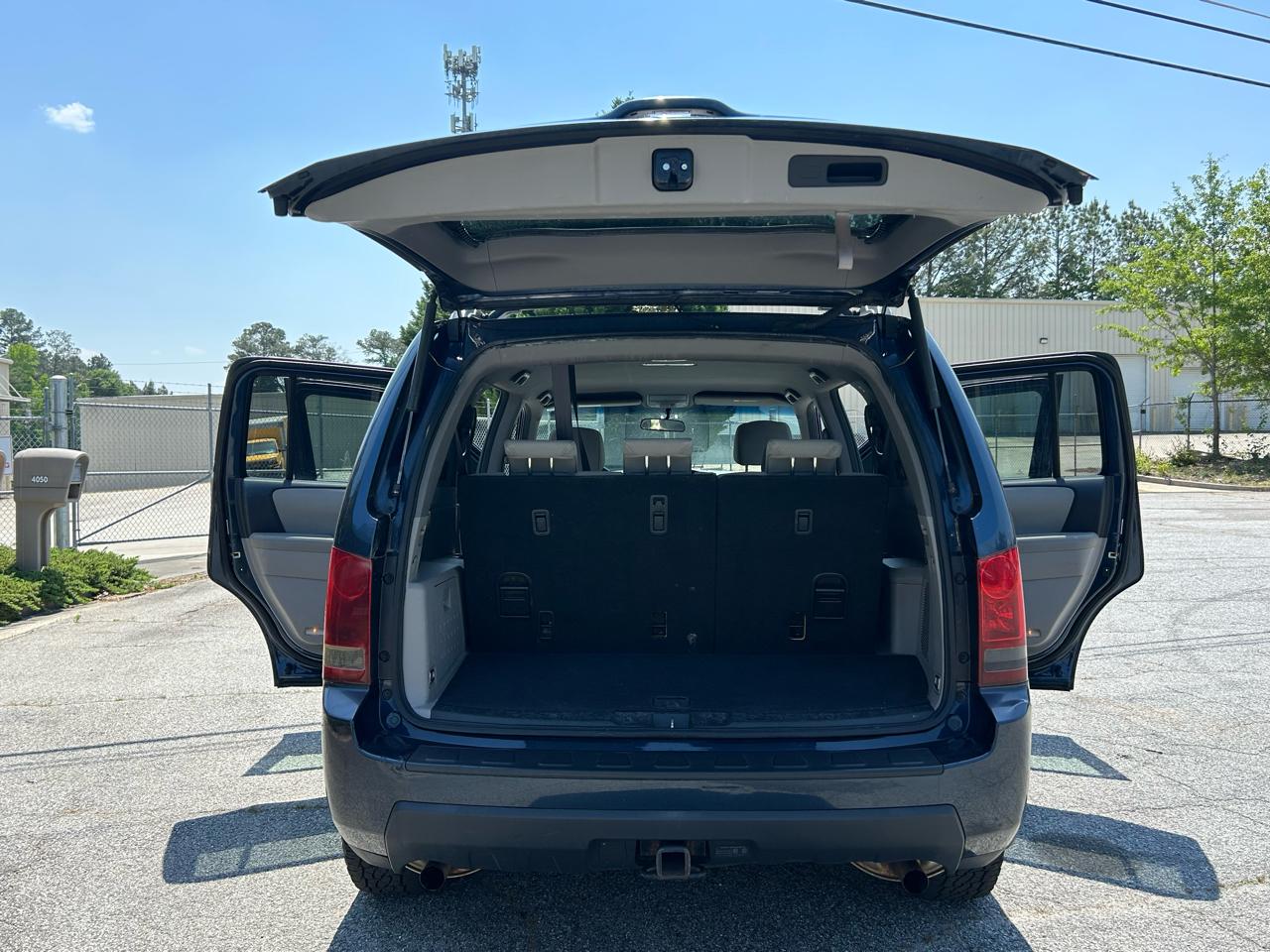 Honda Pilot LX 4WD 5-Spd AT 2010