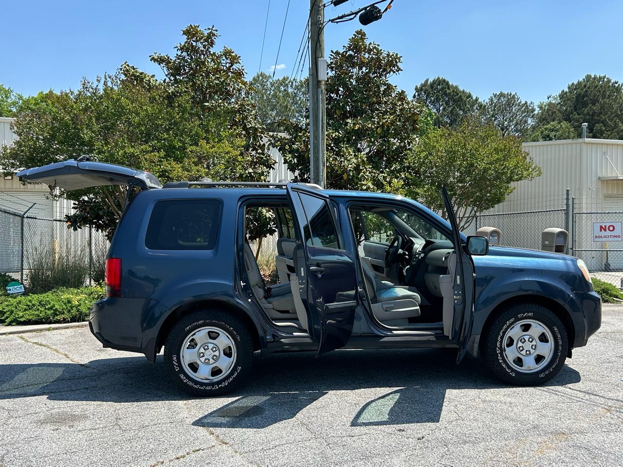 Honda Pilot LX 4WD 5-Spd AT 2010