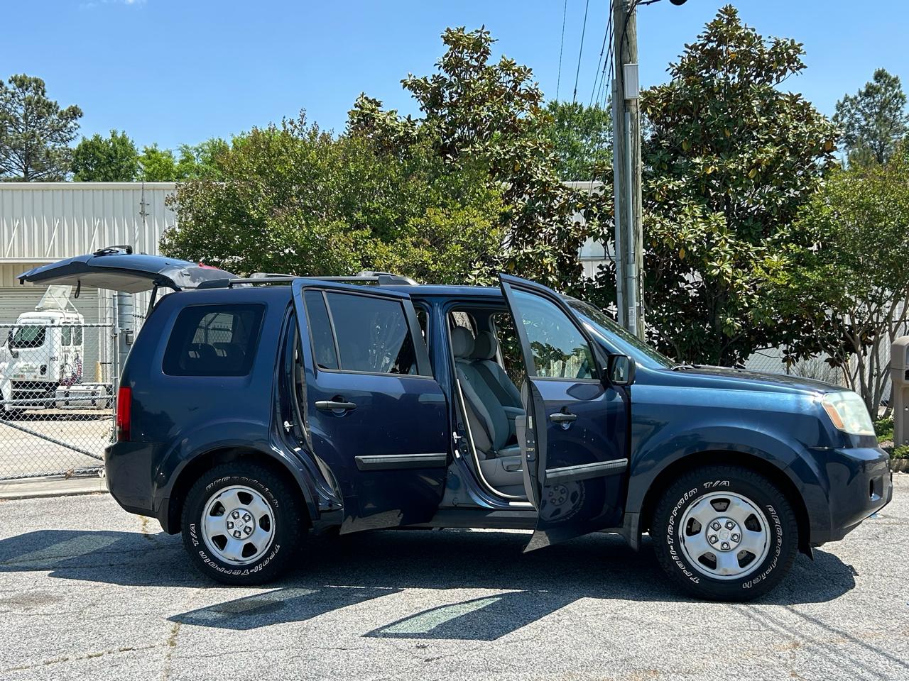 Honda Pilot LX 4WD 5-Spd AT 2010