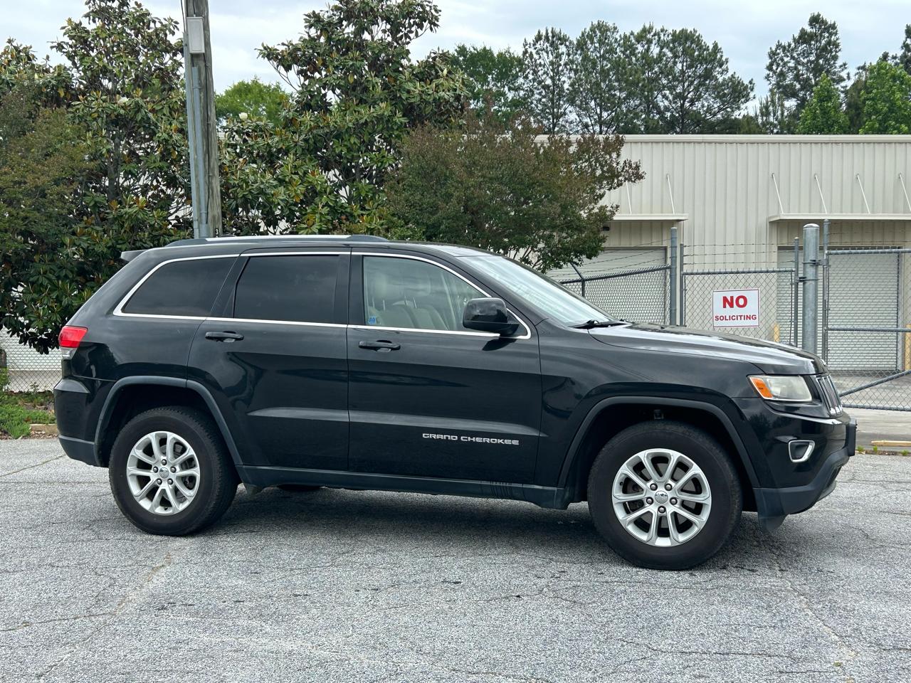 Jeep Grand Cherokee Laredo 2WD 2016