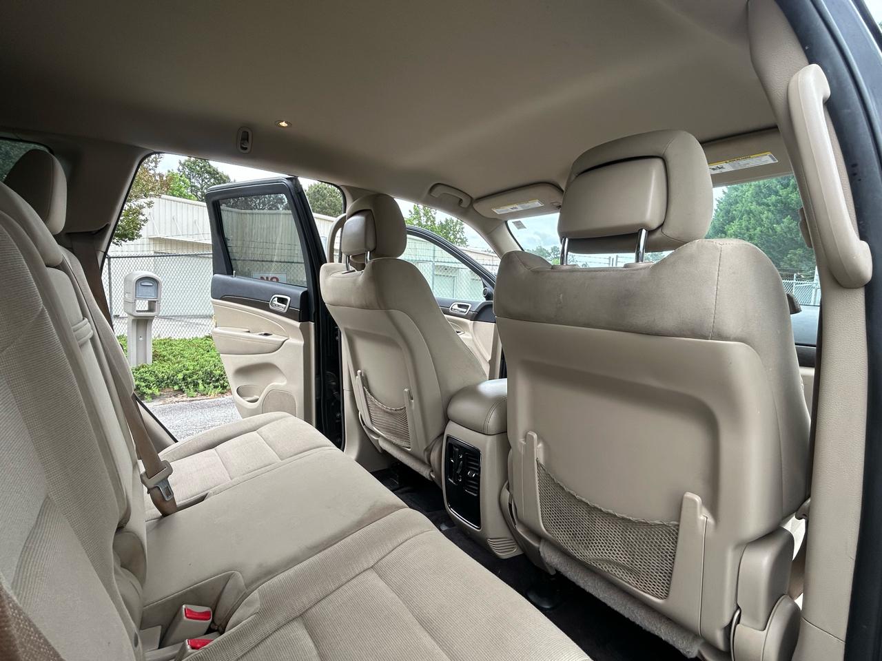 Jeep Grand Cherokee Laredo 2WD 2016