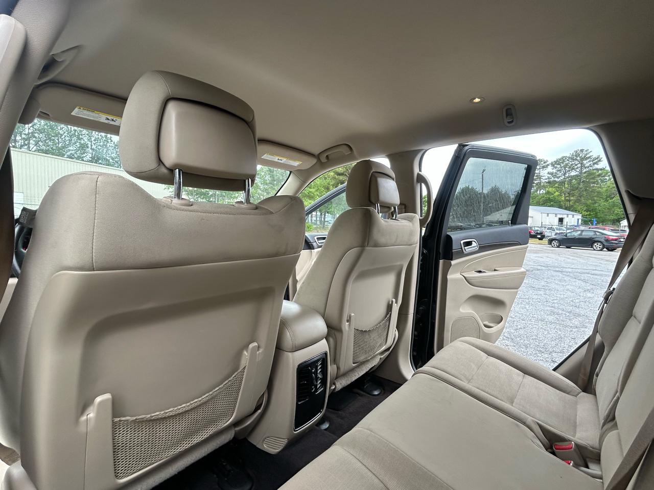 Jeep Grand Cherokee Laredo 2WD 2016