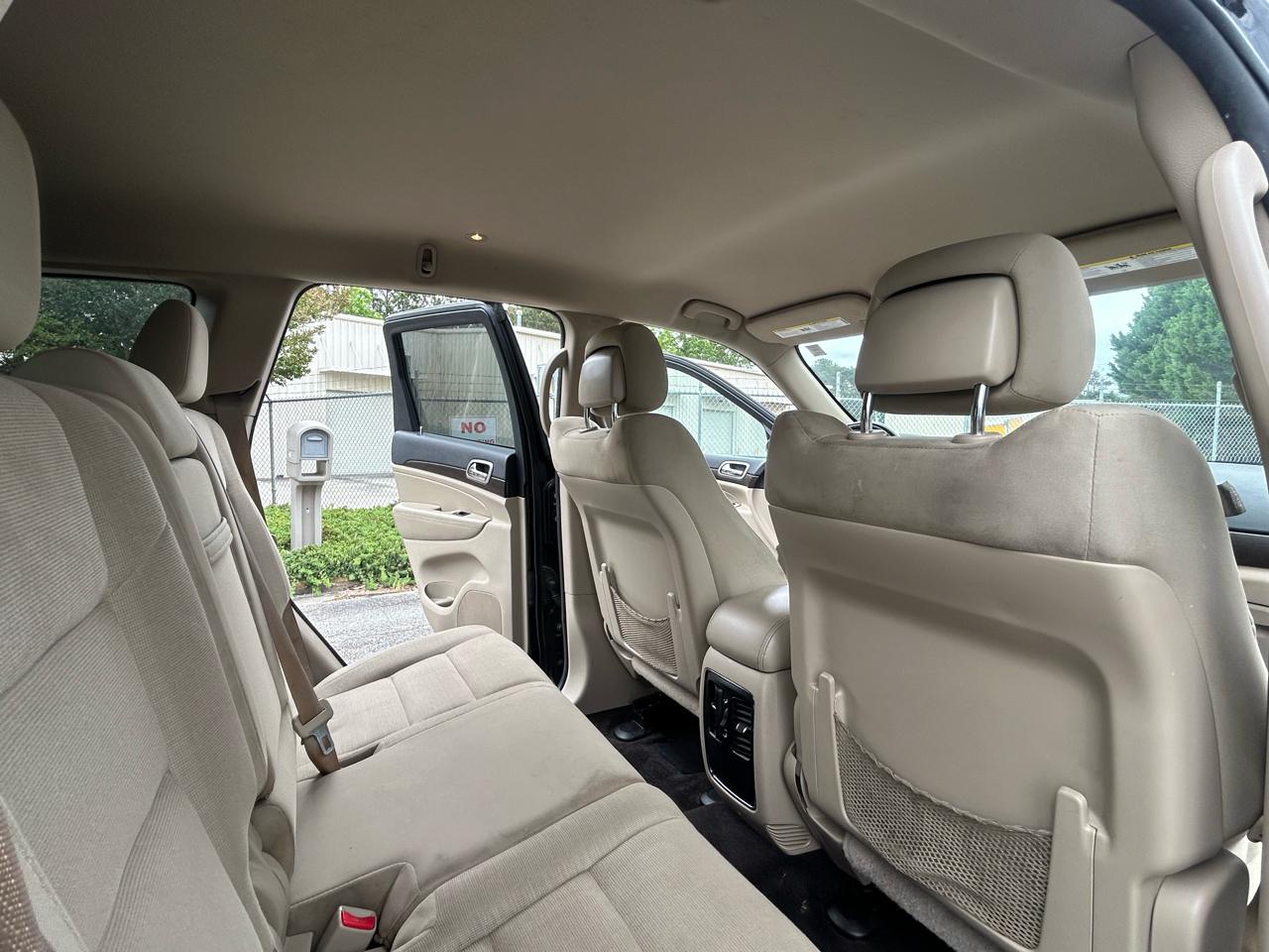 Jeep Grand Cherokee Laredo 2WD 2016