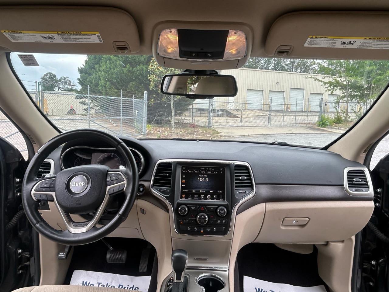 Jeep Grand Cherokee Laredo 2WD 2016
