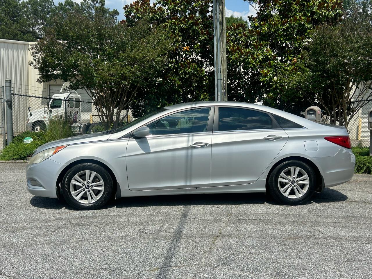 Hyundai Sonata GLS 2013