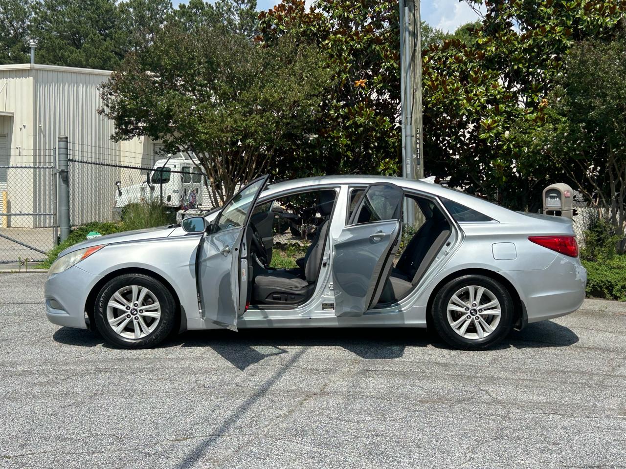 Hyundai Sonata GLS 2013