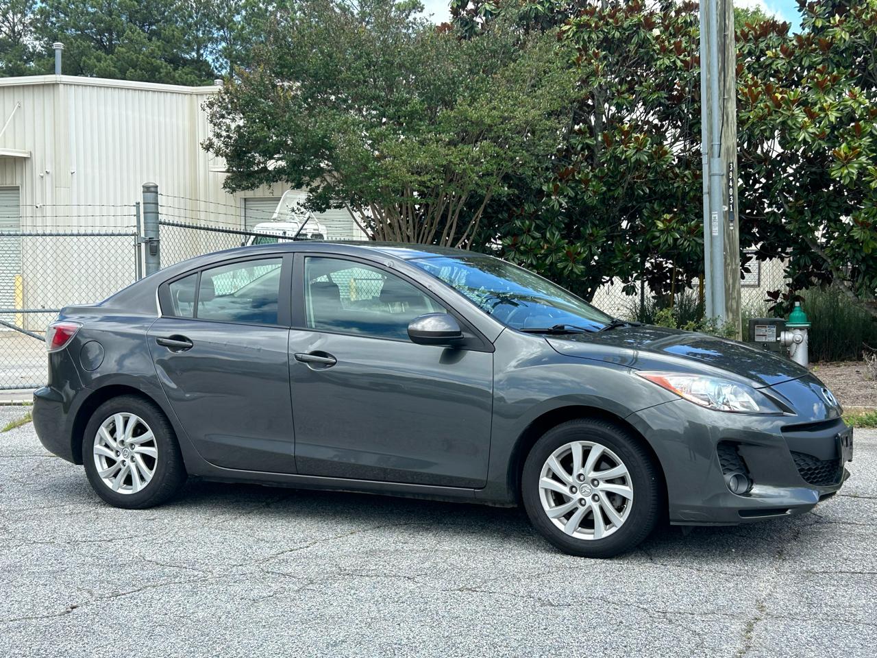Mazda MAZDA3 I Grand Touring 4-Door 2012