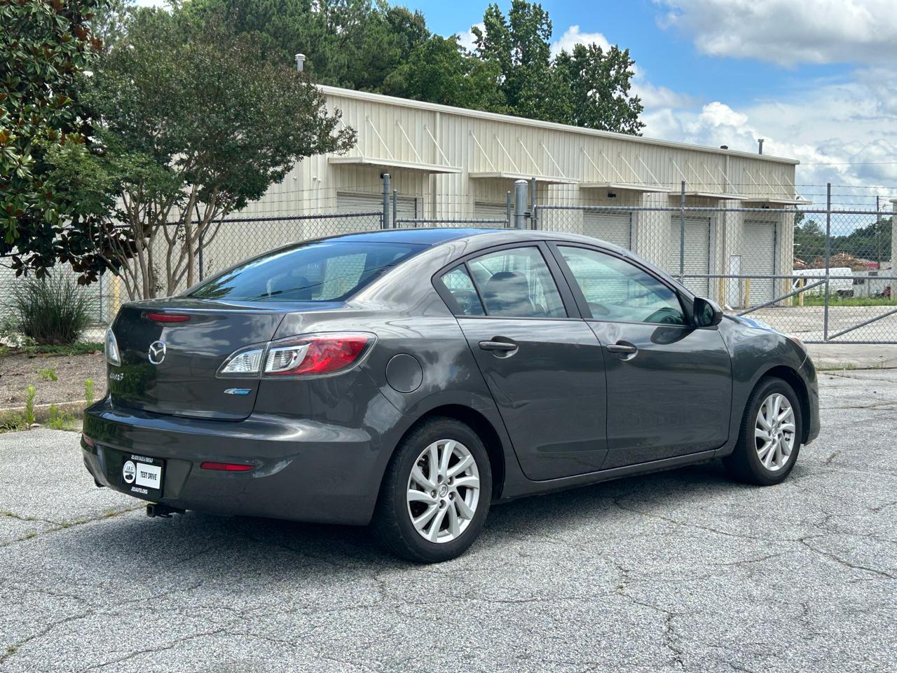 Mazda MAZDA3 I Grand Touring 4-Door 2012