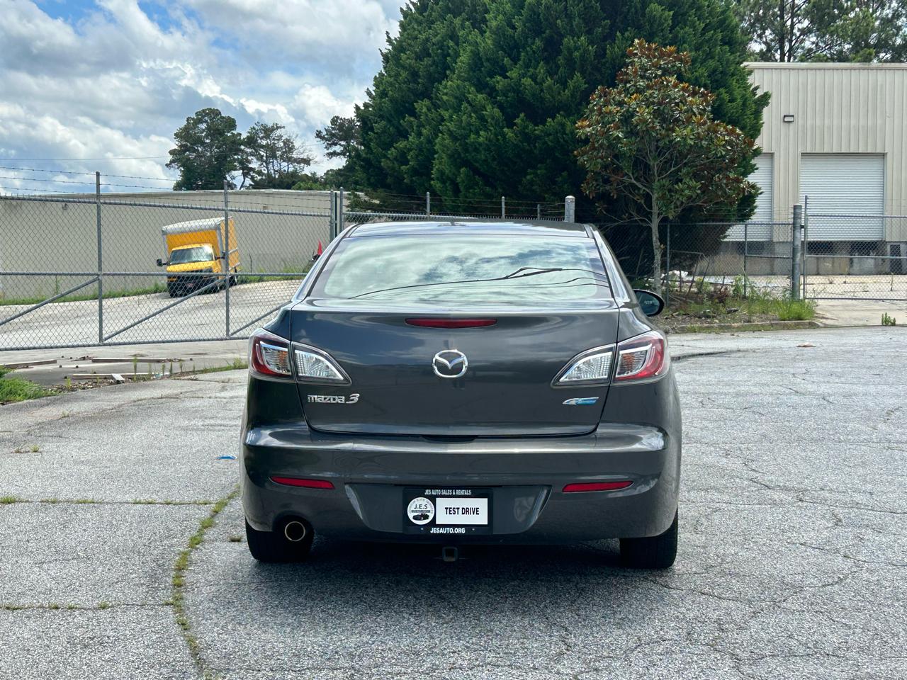 Mazda MAZDA3 I Grand Touring 4-Door 2012