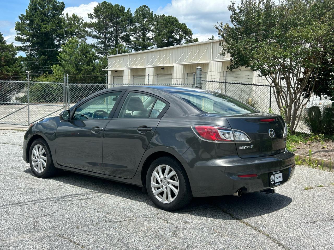 Mazda MAZDA3 I Grand Touring 4-Door 2012