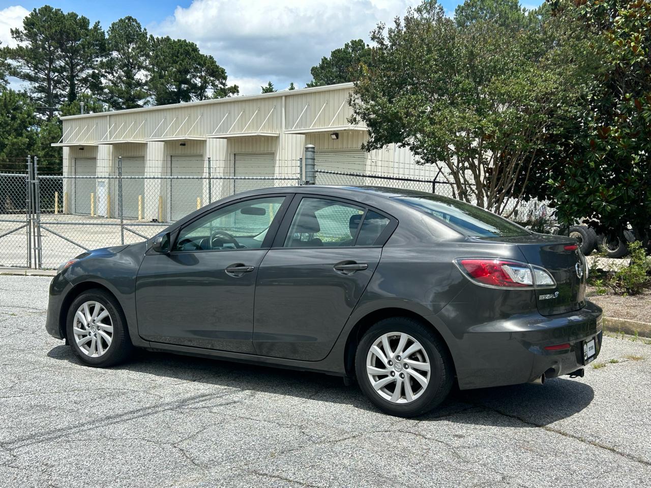 Mazda MAZDA3 I Grand Touring 4-Door 2012