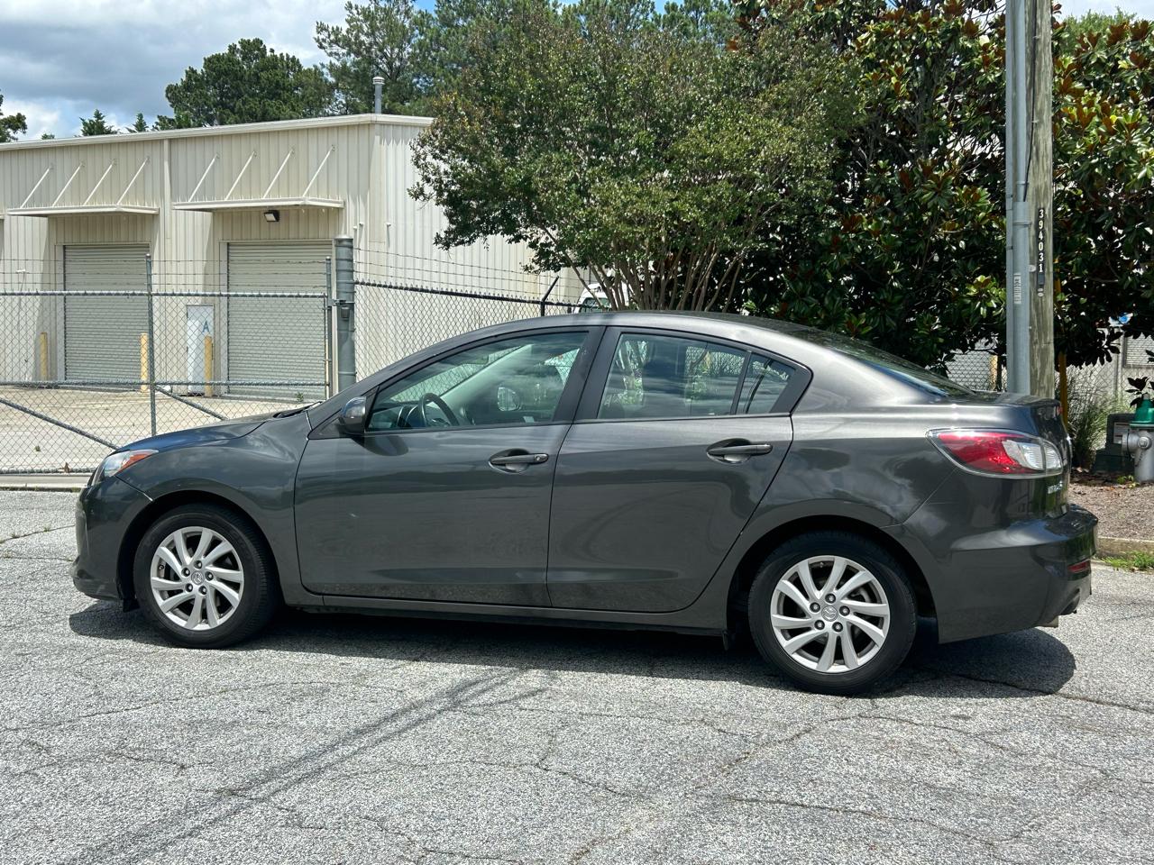 Mazda MAZDA3 I Grand Touring 4-Door 2012