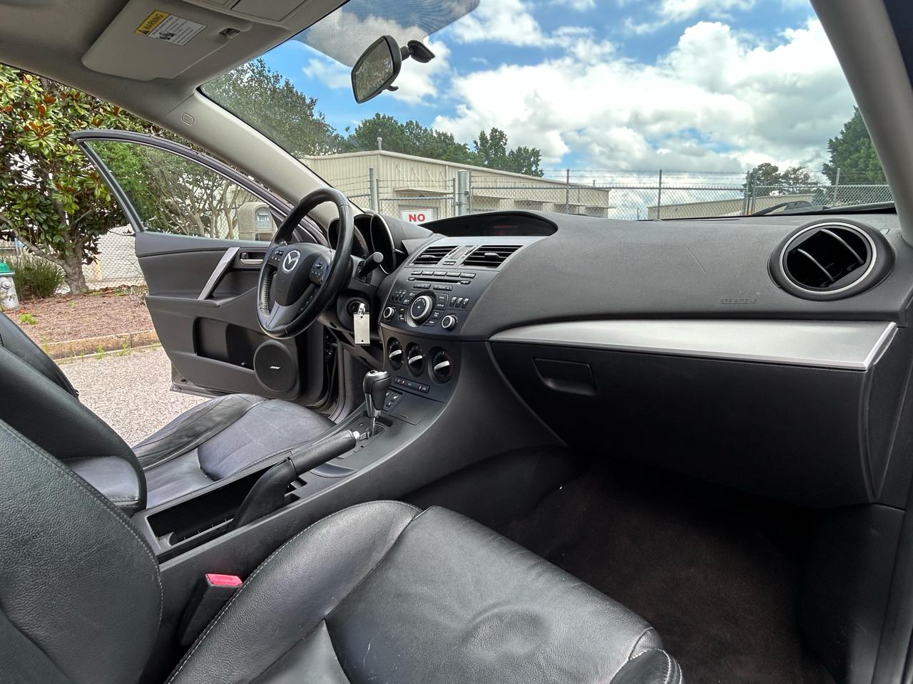 Mazda MAZDA3 I Grand Touring 4-Door 2012