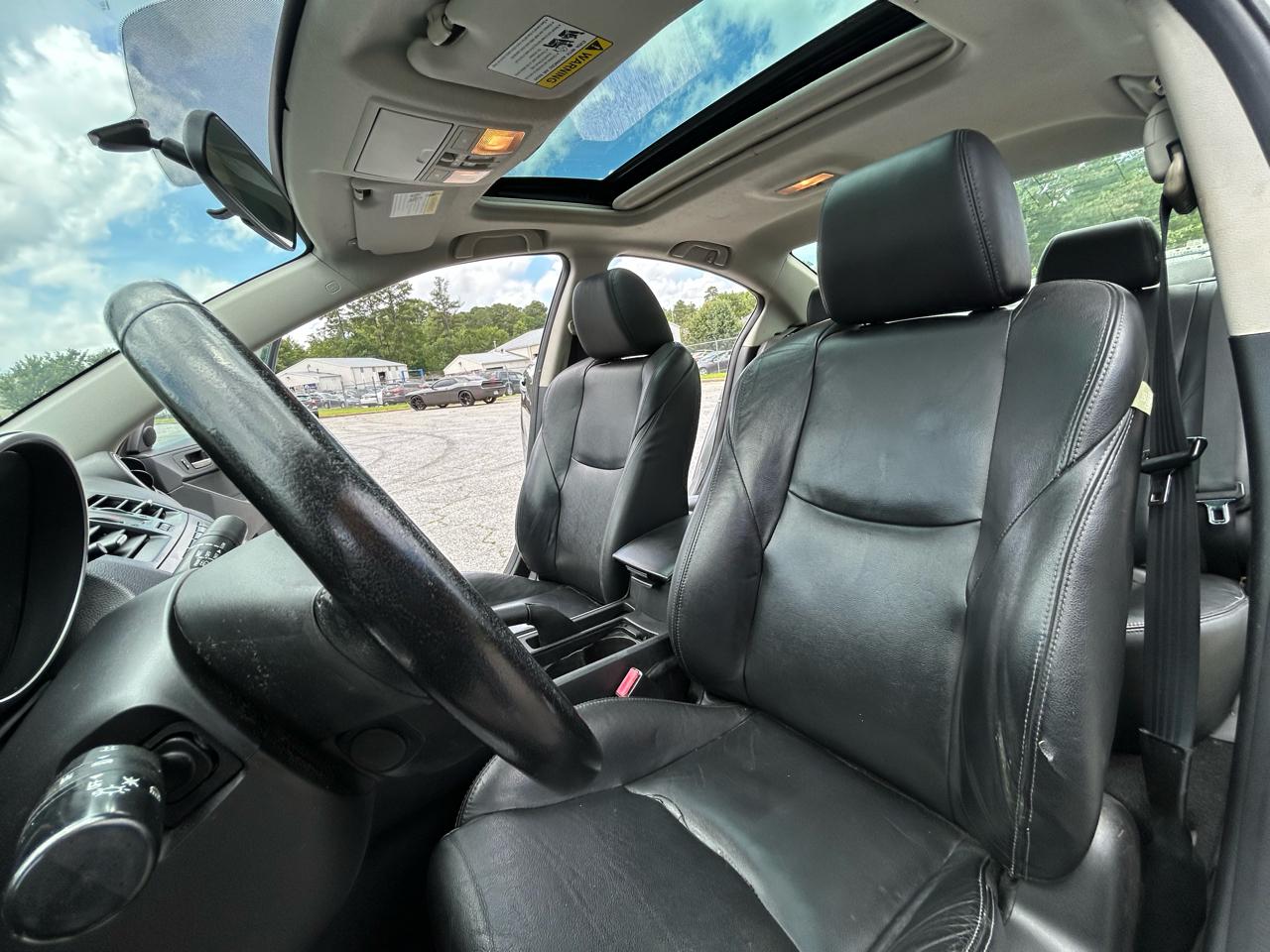 Mazda MAZDA3 I Grand Touring 4-Door 2012