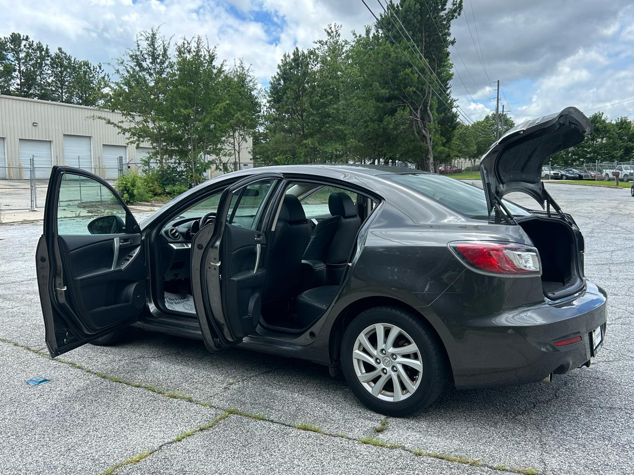 Mazda MAZDA3 I Grand Touring 4-Door 2012