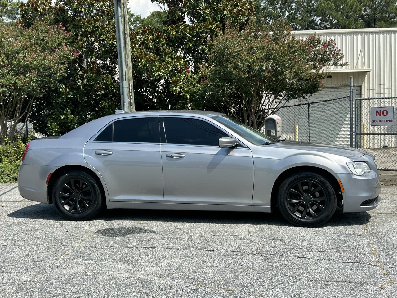 Chrysler 300 Limited RWD 2015