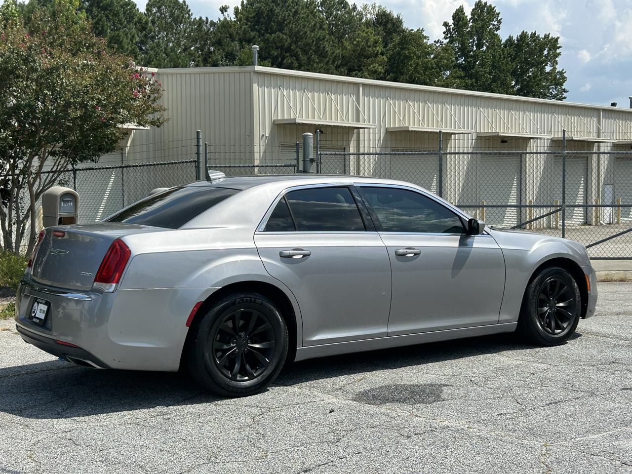 Chrysler 300 Limited RWD 2015