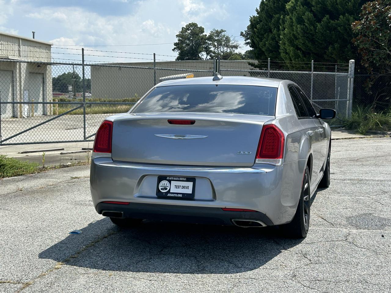 Chrysler 300 Limited RWD 2015