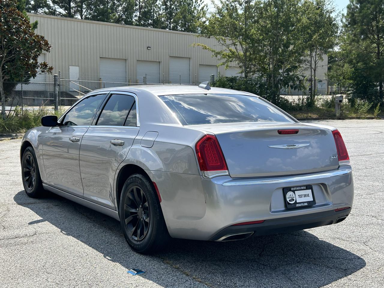 Chrysler 300 Limited RWD 2015