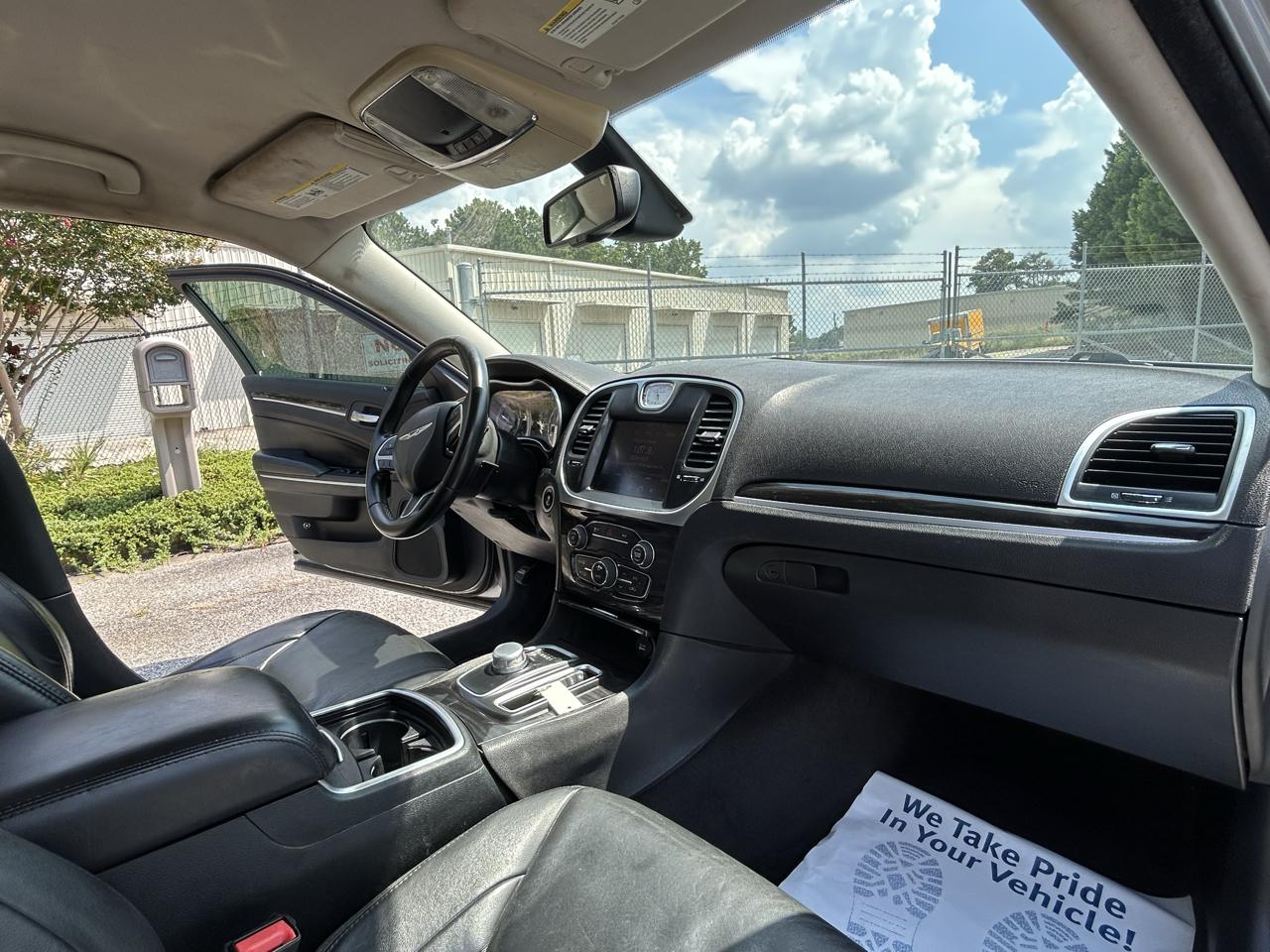 Chrysler 300 Limited RWD 2015