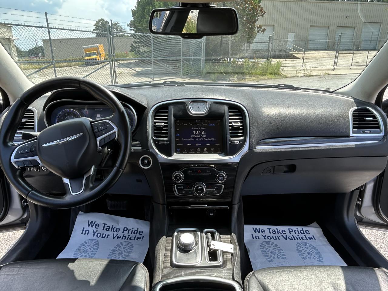 Chrysler 300 Limited RWD 2015