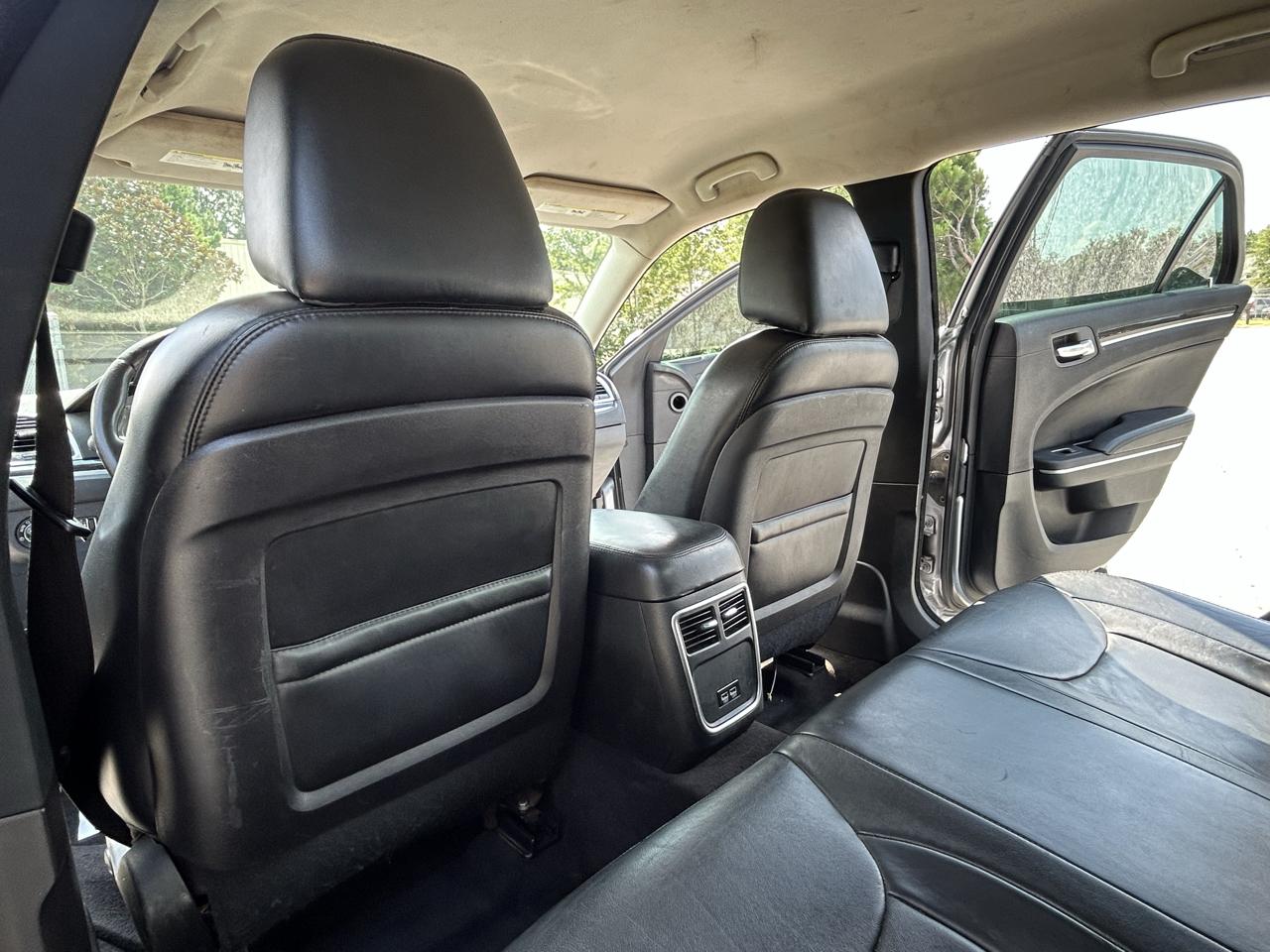 Chrysler 300 Limited RWD 2015