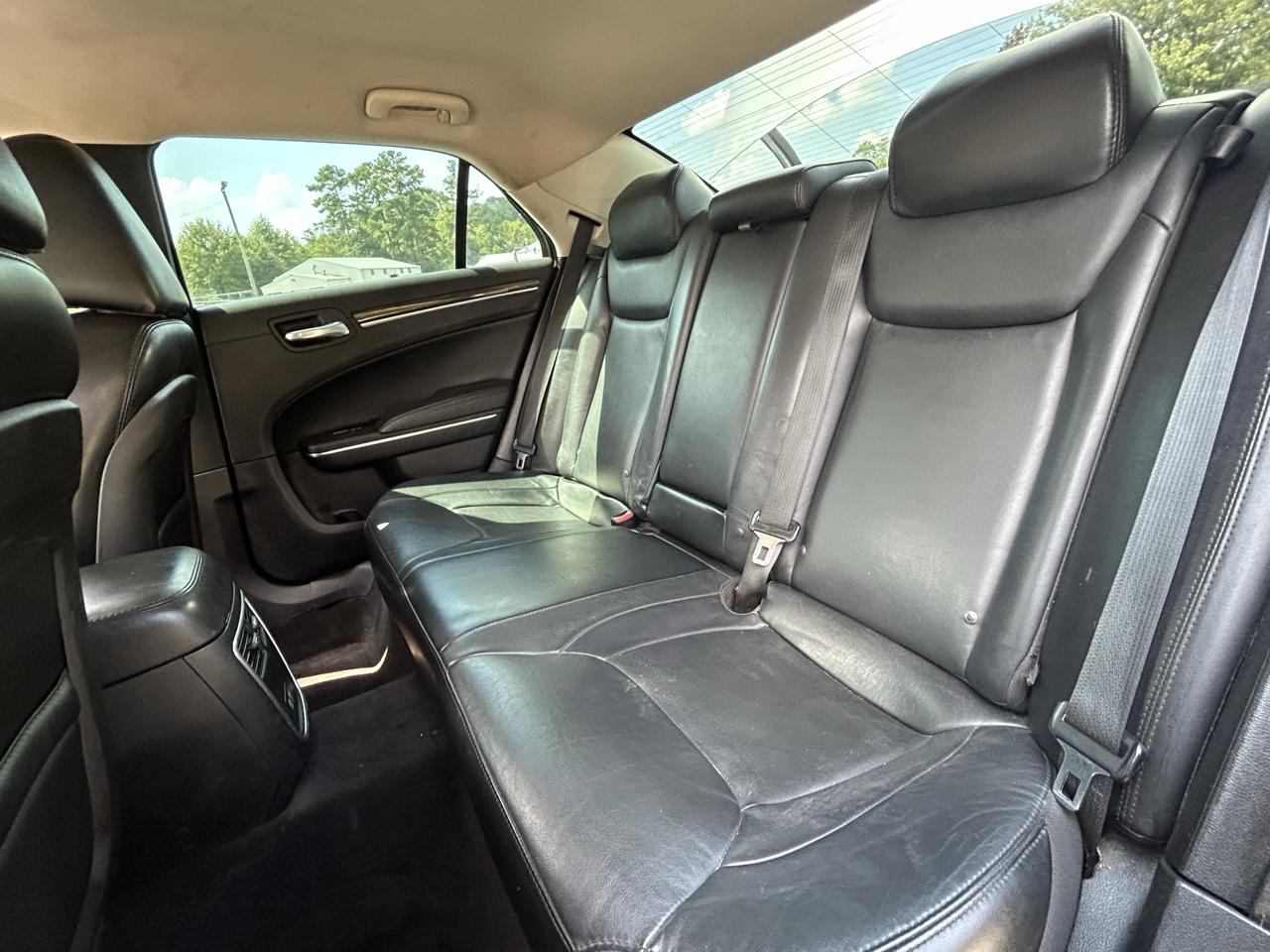 Chrysler 300 Limited RWD 2015