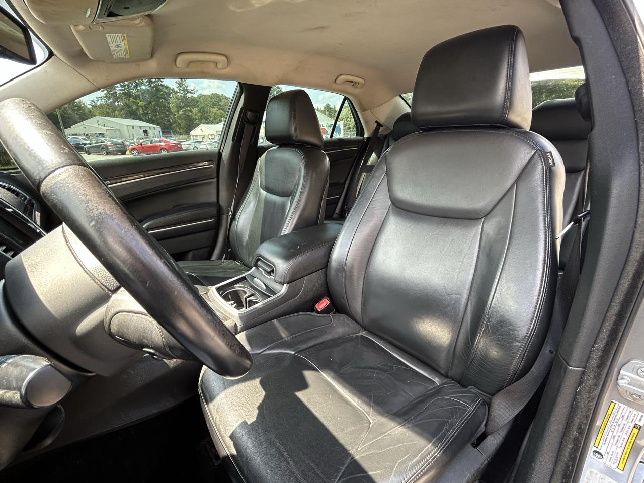 Chrysler 300 Limited RWD 2015