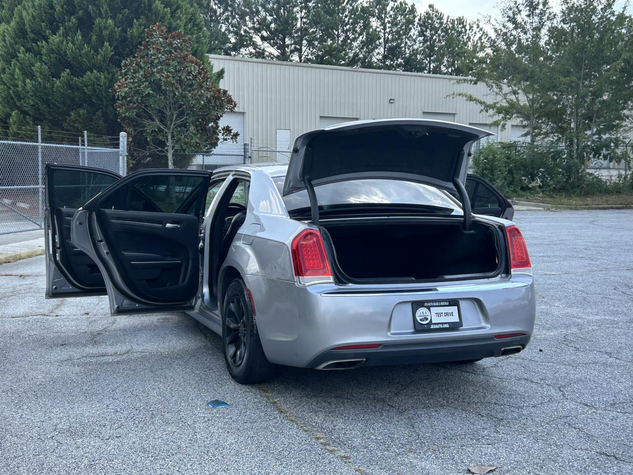 Chrysler 300 Limited RWD 2015