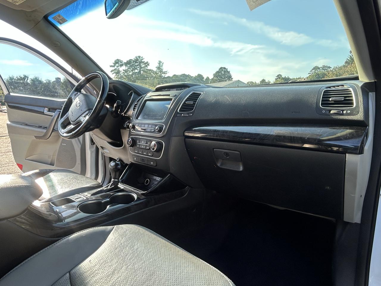 Kia Sorento SX V6 FWD 2014