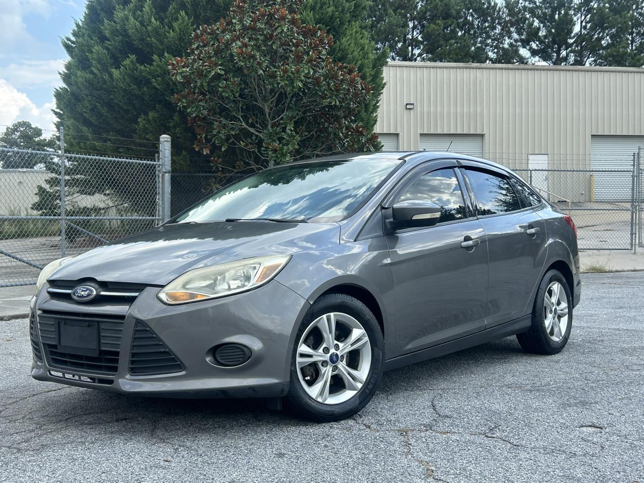 Ford Focus SE Sedan 2013