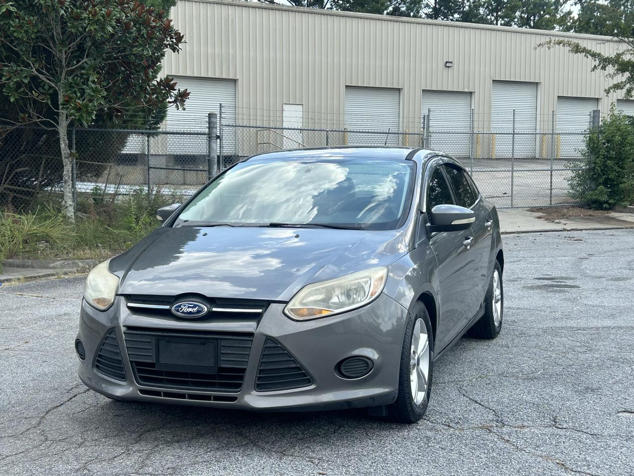 Ford Focus SE Sedan 2013
