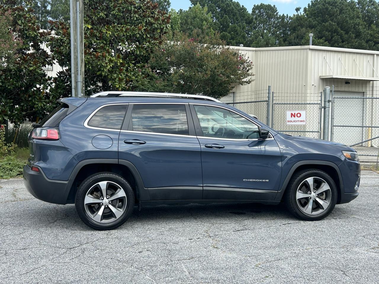 Jeep Cherokee Limited FWD 2019