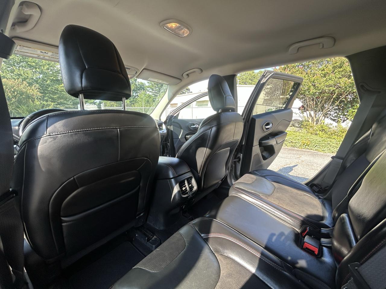 Jeep Cherokee Trailhawk 4WD 2015