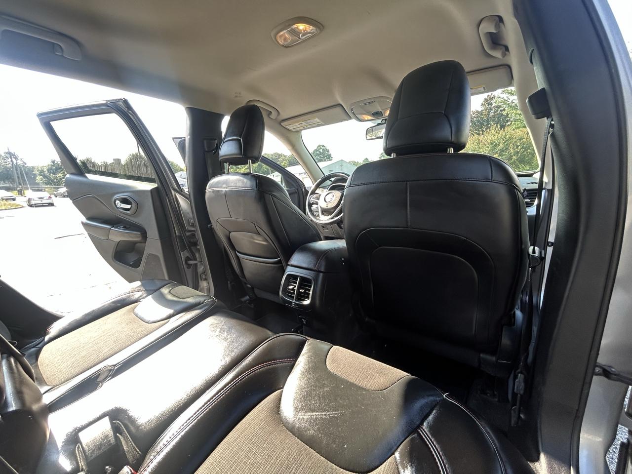 Jeep Cherokee Trailhawk 4WD 2015