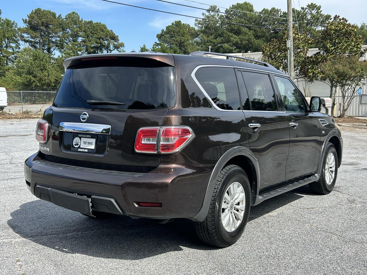 Nissan Armada Platinum 2WD 2017