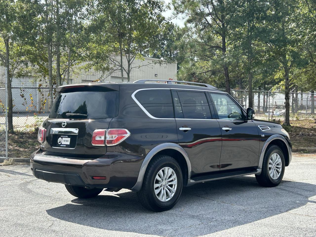 Nissan Armada Platinum 2WD 2017