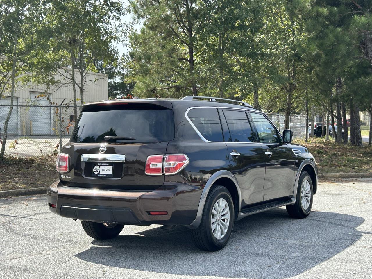 Nissan Armada Platinum 2WD 2017