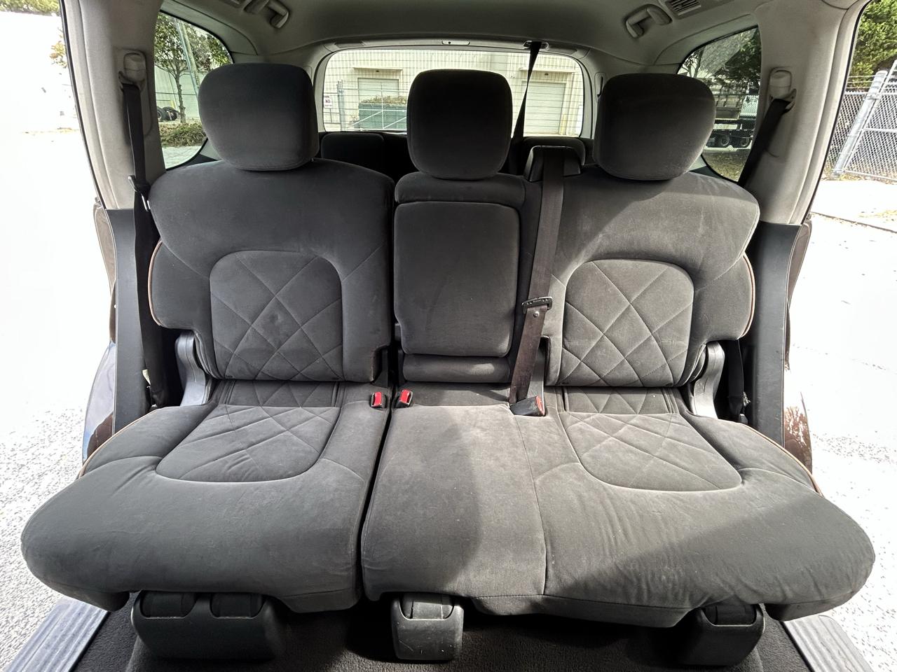 Nissan Armada Platinum 2WD 2017