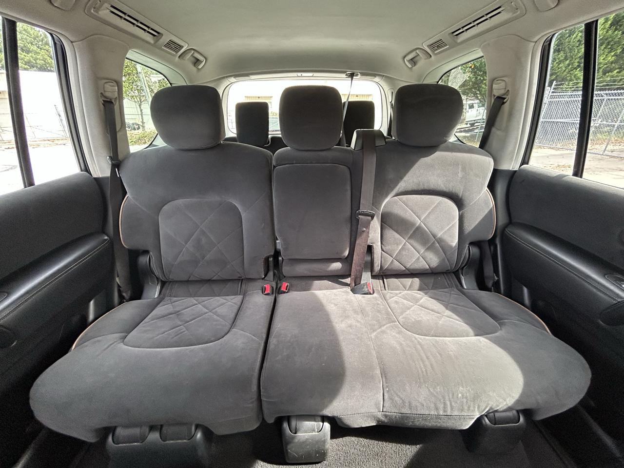 Nissan Armada Platinum 2WD 2017