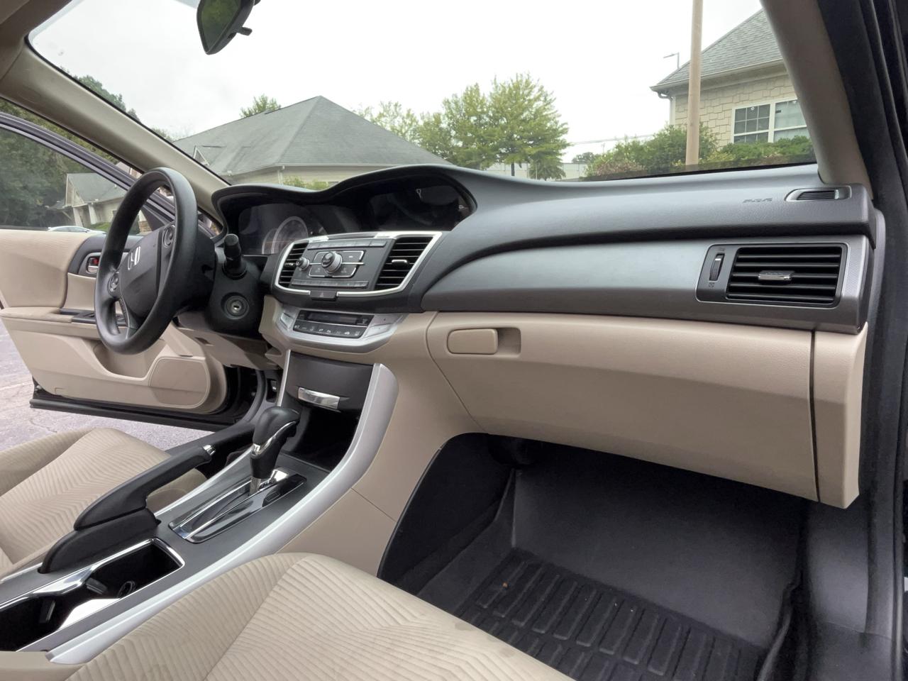 Honda Accord LX Sedan CVT 2015