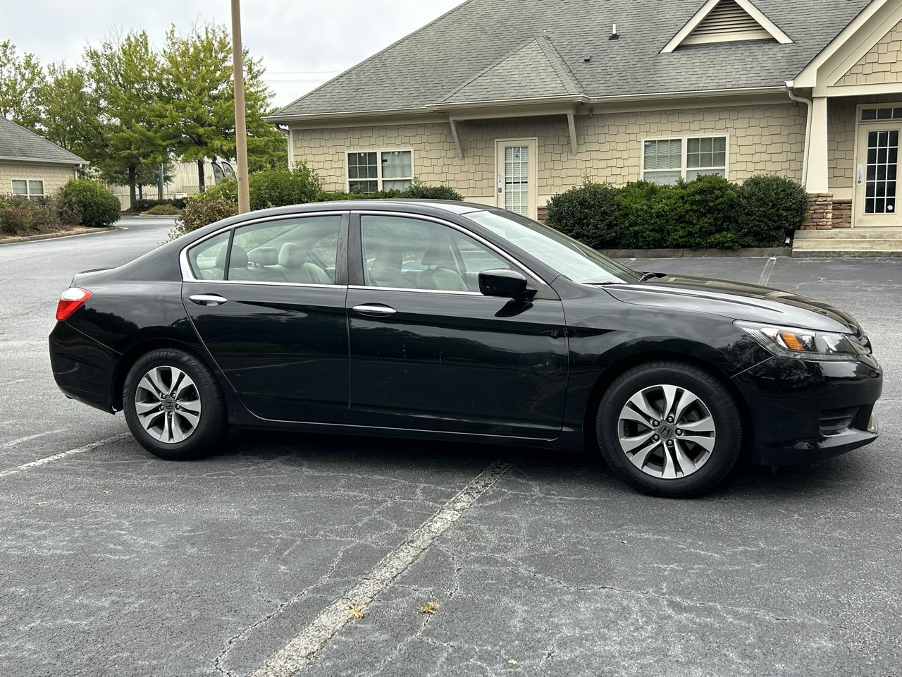 Honda Accord LX Sedan CVT 2015