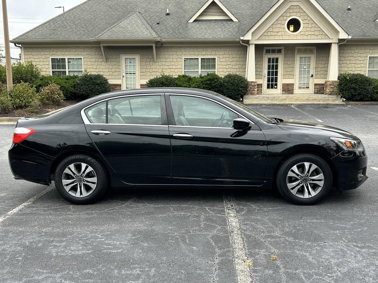 Honda Accord LX Sedan CVT 2015