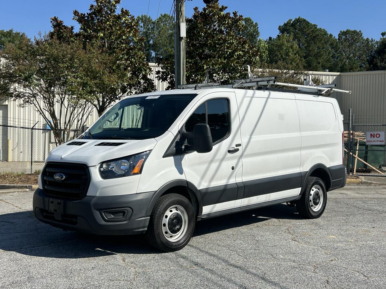 Ford Transit 250 Van Low Roof w/Sliding Pass. 130-in. WB 2020