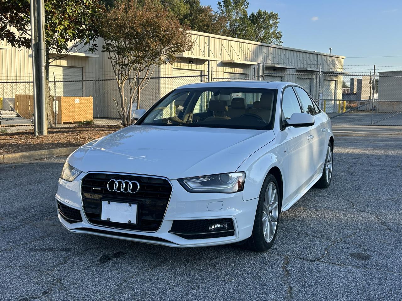 Audi A4 2.0T Premium quattro Sedan AWD 8A 2016