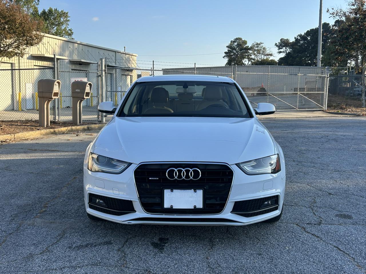 Audi A4 2.0T Premium quattro Sedan AWD 8A 2016