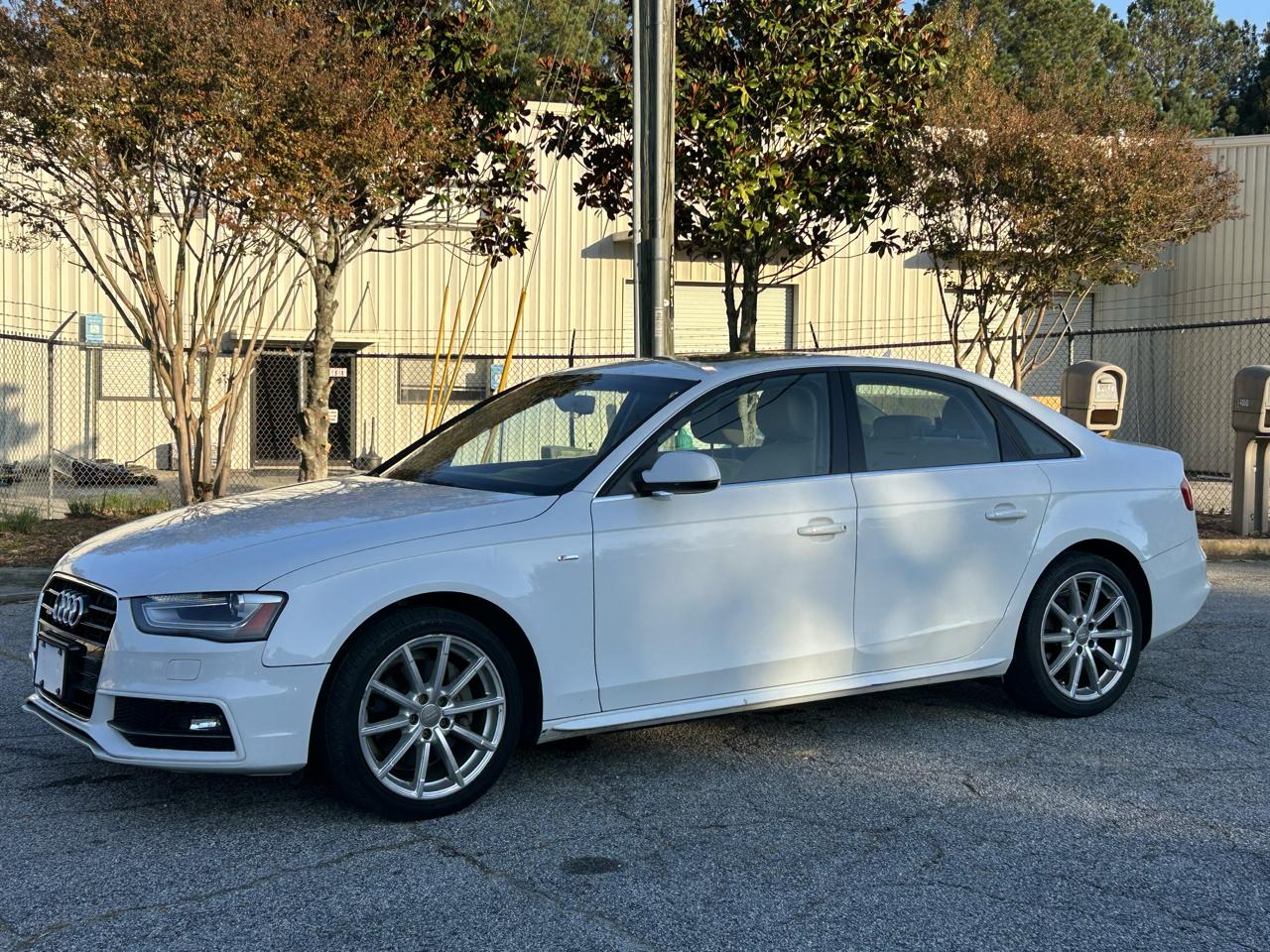 Audi A4 2.0T Premium quattro Sedan AWD 8A 2016
