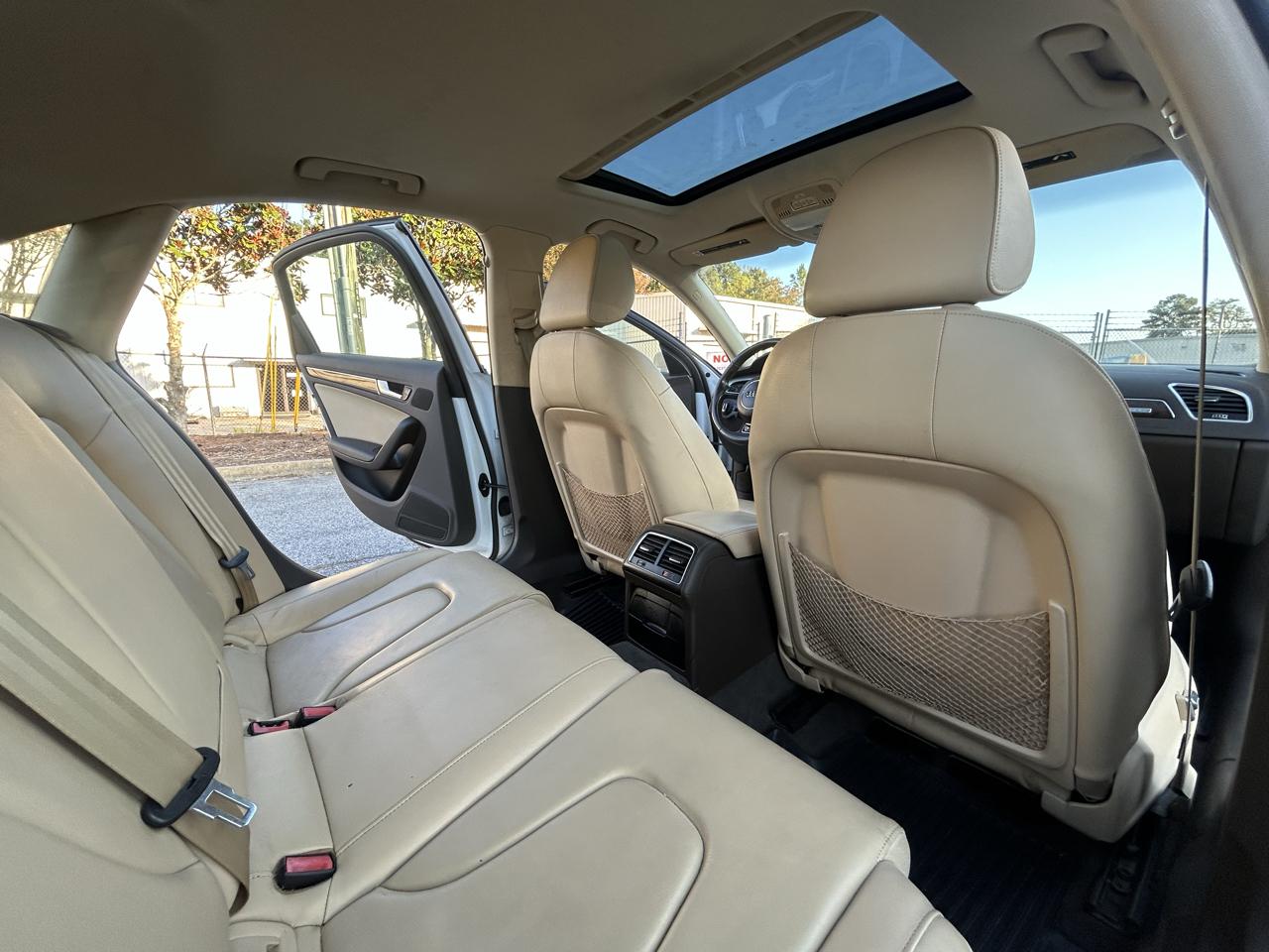 Audi A4 2.0T Premium quattro Sedan AWD 8A 2016