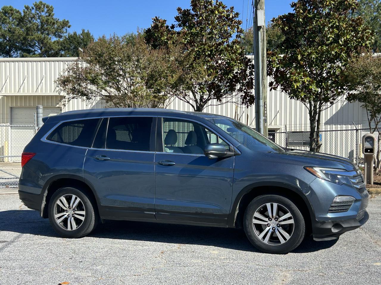 Honda Pilot photo 14