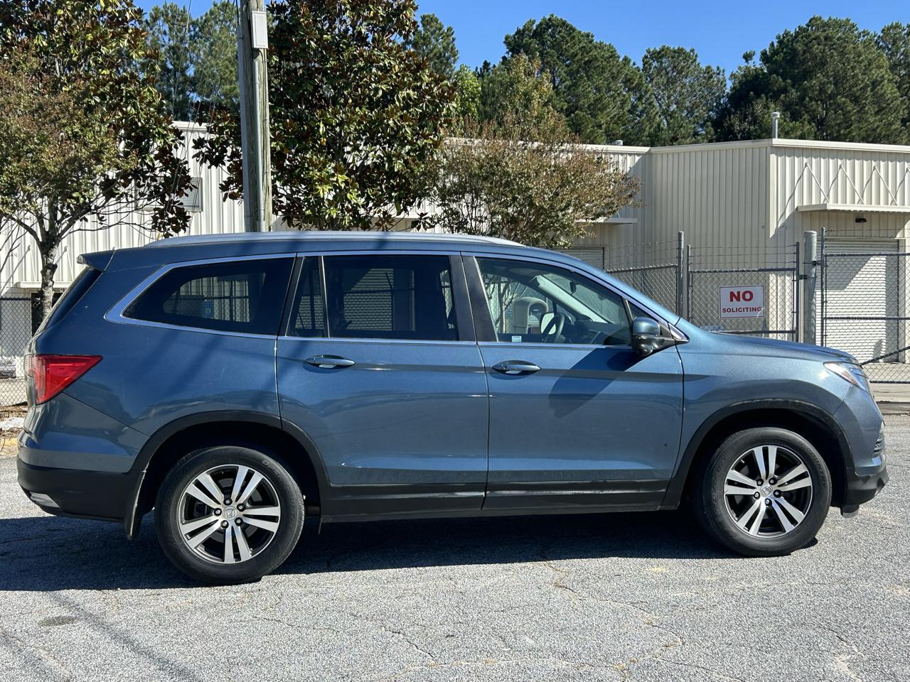 Honda Pilot photo 16